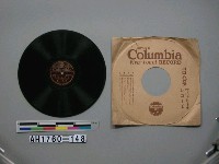 藏品(元氣で御奉公、皇民行進曲唱片)的圖片